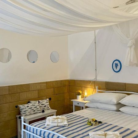 La Casa Del Pescatore N 11 - Porto Di St Spirito バーリ エクステリア 写真