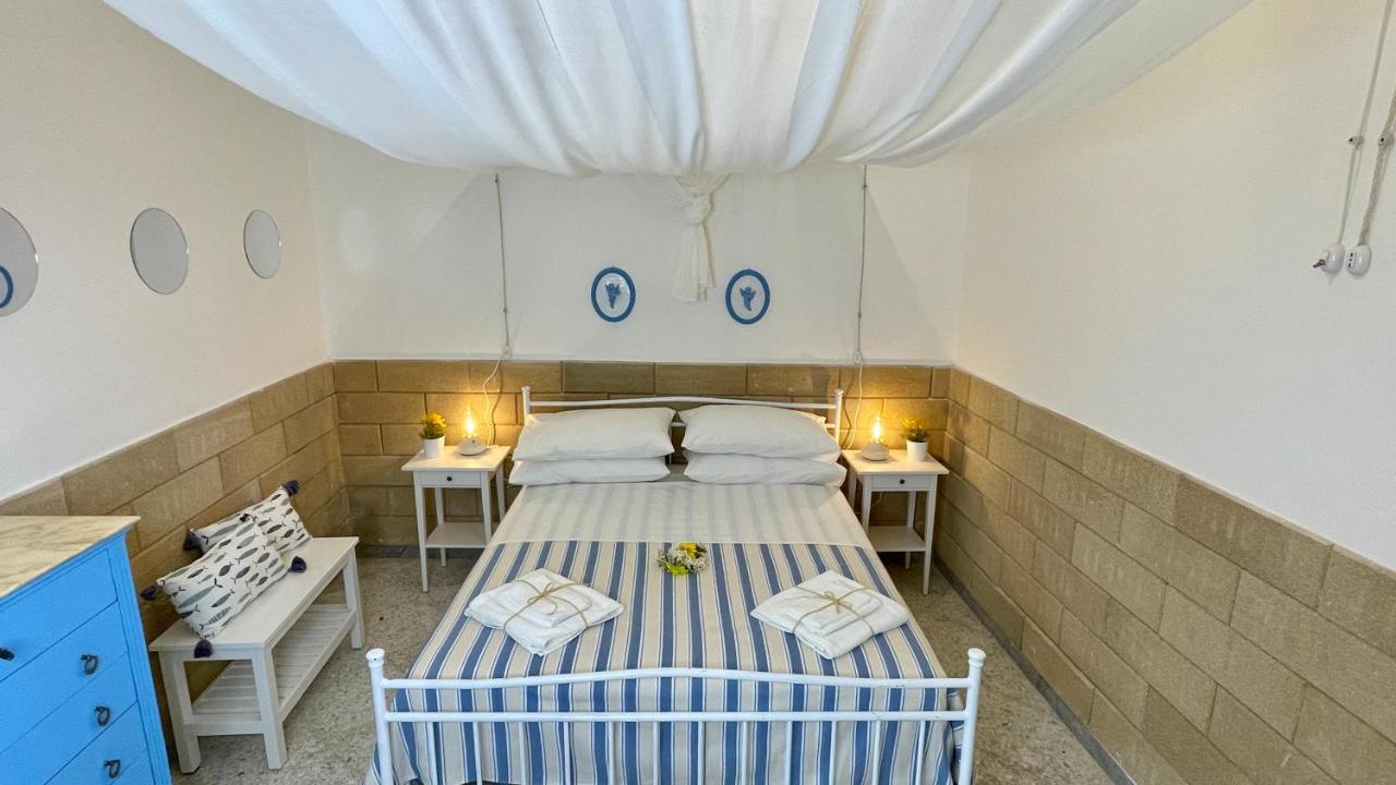 La Casa Del Pescatore N 11 - Porto Di St Spirito バーリ エクステリア 写真