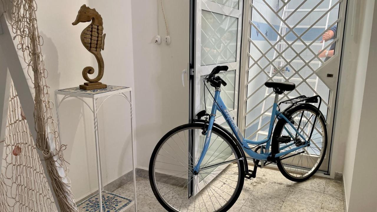 La Casa Del Pescatore N 11 - Porto Di St Spirito バーリ エクステリア 写真